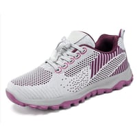 New comfortable soft-soled sports shoes that are not tiring to the feet